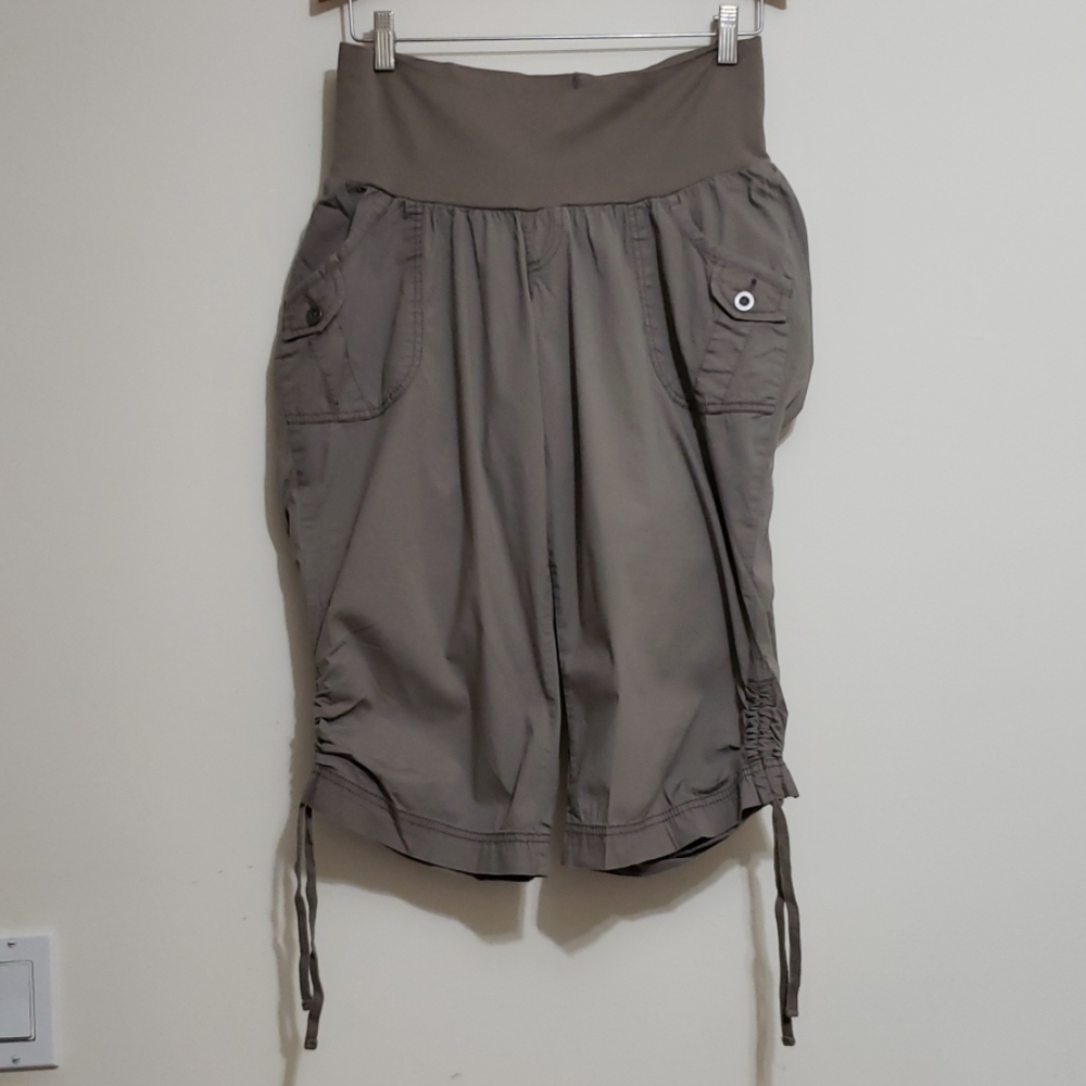 Motherhood Maternity Capri